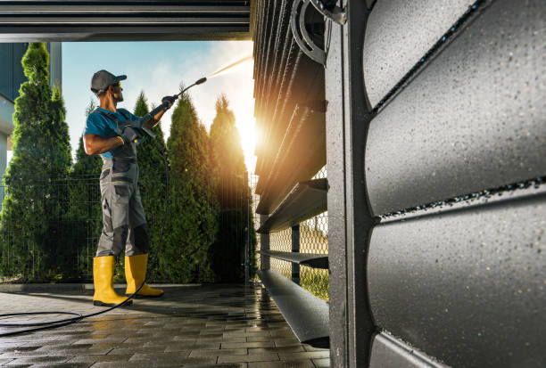 Why Choose Our Certified Pressure Washing Experts for Your Project Needs in Kingston, OK?